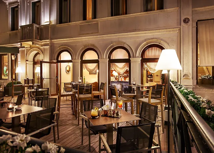 ホテル Londra Palace