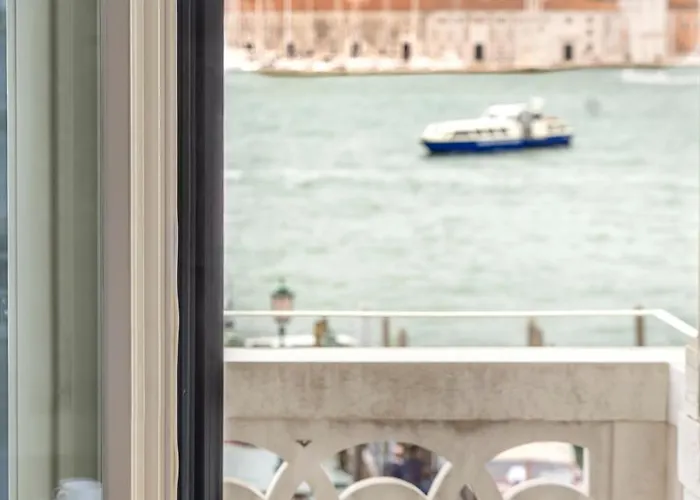 Londra Palace Venecia