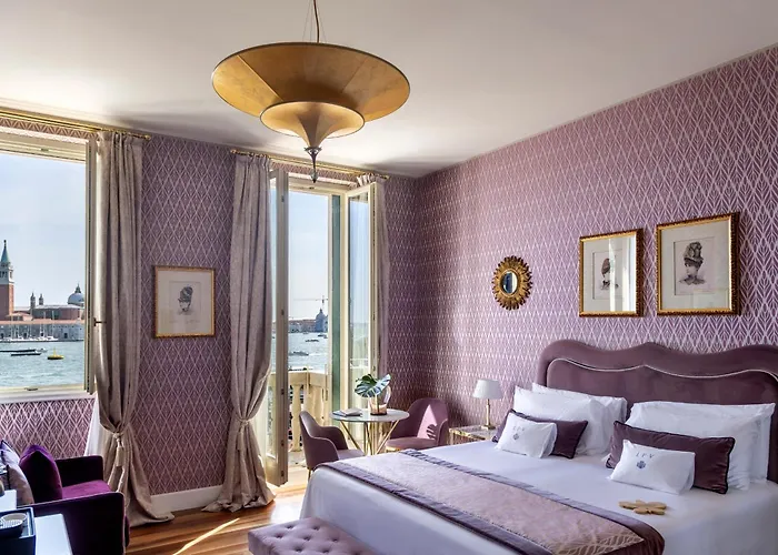 Hotel Londra Palace 5*