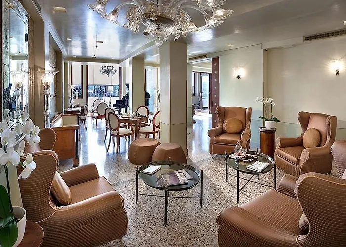 Londra Palace فندق البندقية