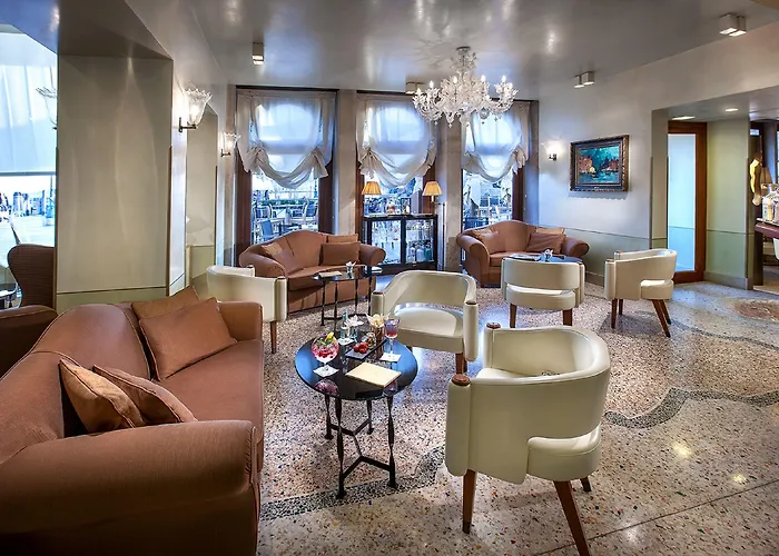 Londra Palace فندق