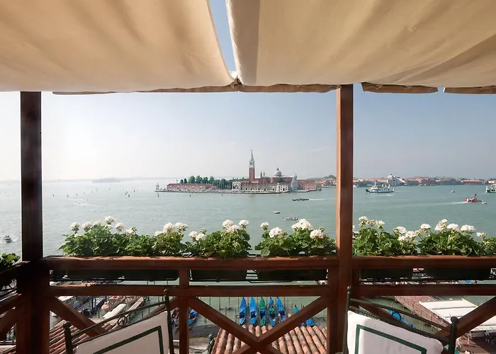 Londra Palace 5* البندقية