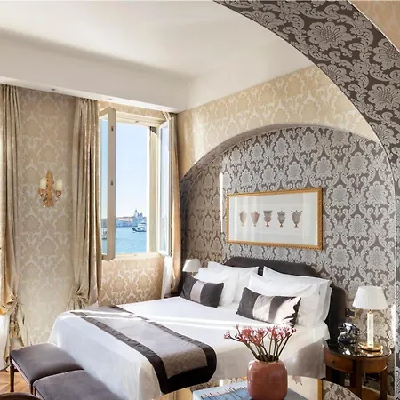 Hotel Londra Palace