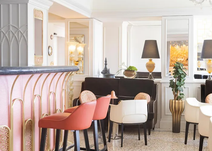 호텔 Londra Palace