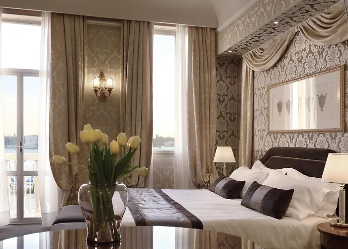 Londra Palace 5* 베니스